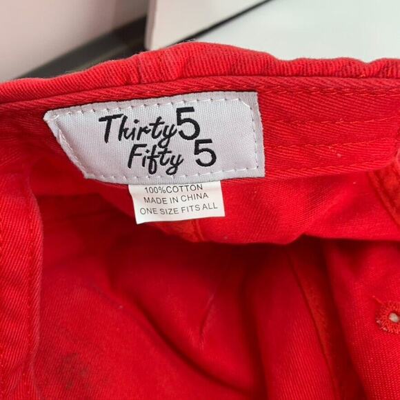 Thirty 5 Fifty 5‎ Wriglry Field Chicago Flag Men’s Red Adjustable Hat - Picture 6 of 6